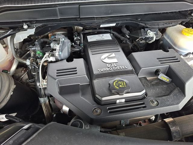 2024 RAM 2500 Limited Mega Cab 4x4 6'4' Box