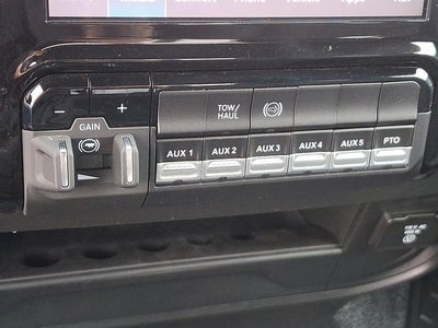 2025 RAM 4500HD Tradesman/Big Horn