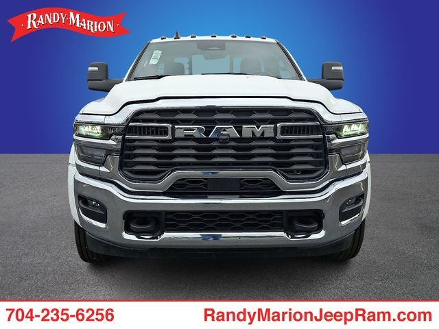 2025 RAM 4500HD Tradesman/Big Horn