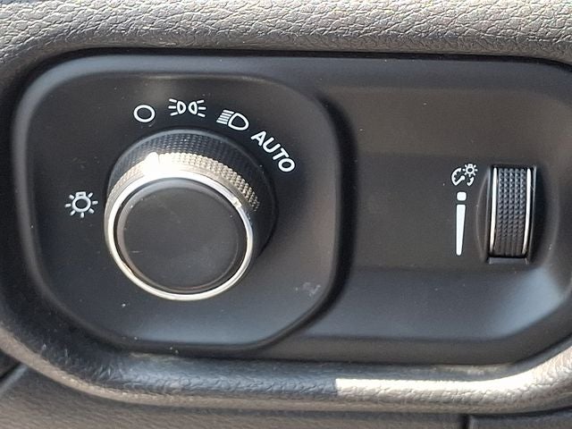 2021 RAM 5500HD Tradesman/SLT/Laramie/Limited