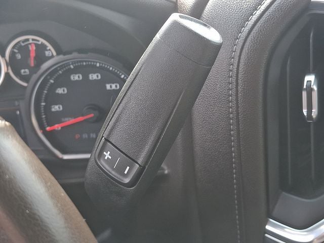 2021 Chevrolet Silverado 1500 4WD Crew Cab Short Bed LTZ