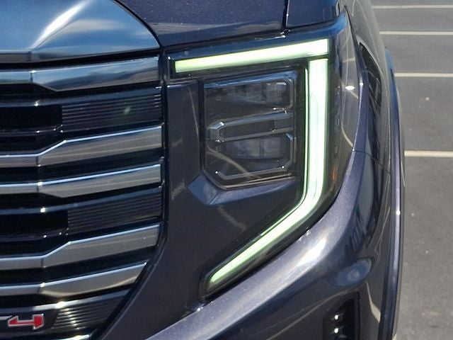 2022 GMC Sierra 1500 4WD Crew Cab Short Box AT4