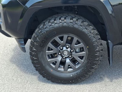 2022 Toyota Tacoma SR5 V6